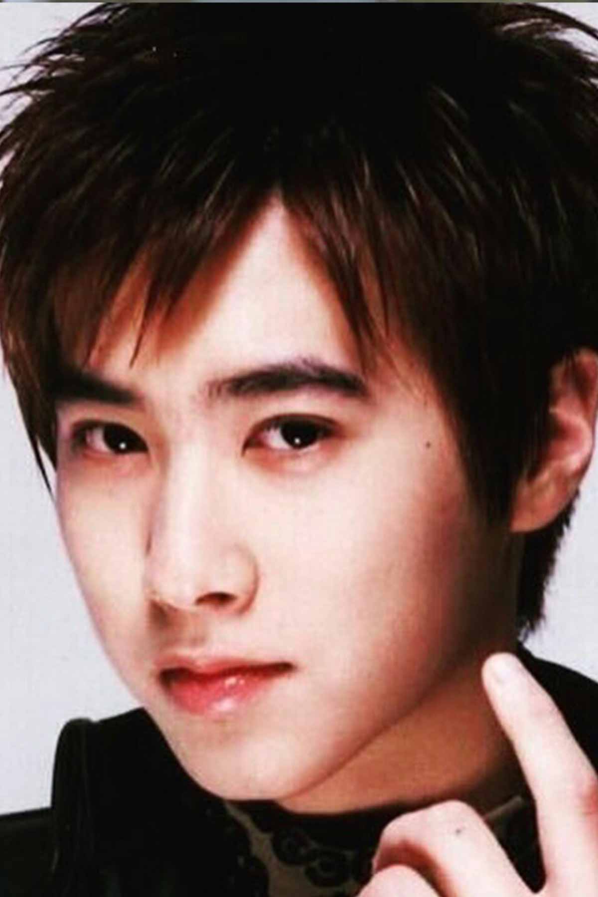 高志溶肖像